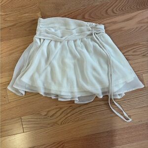 Elegant White Women's Skirt